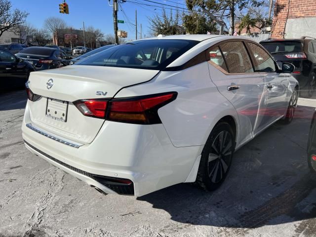 2020 Nissan Altima 2.5 SV