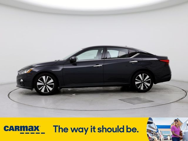 2020 Nissan Altima 2.5 SV