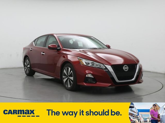 2020 Nissan Altima 2.5 SV
