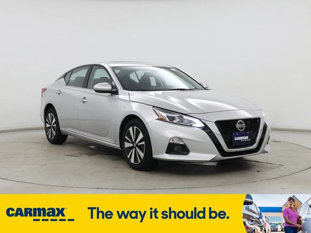 2020 Nissan Altima 2.5 SV