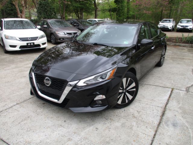 2020 Nissan Altima 2.5 SV