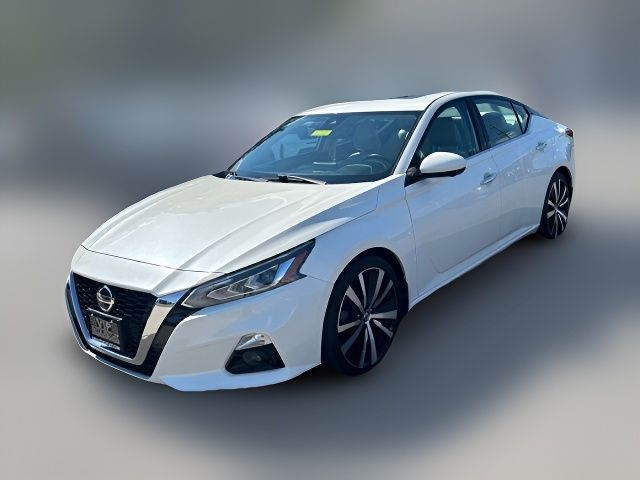 2020 Nissan Altima 2.0 Platinum