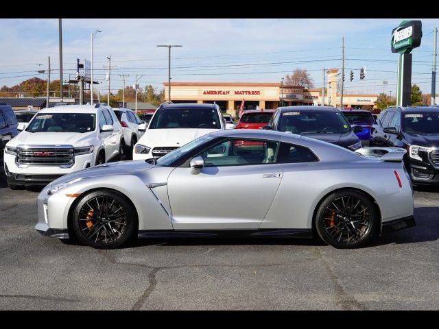 2020 Nissan GT-R Premium