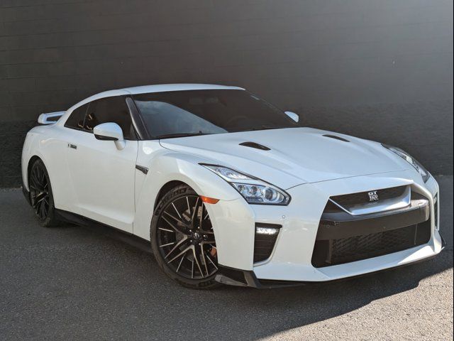 2020 Nissan GT-R Premium