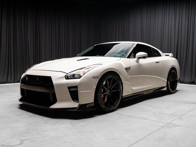 2020 Nissan GT-R Premium