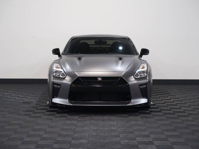 2020 Nissan GT-R Premium