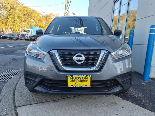 2020 Nissan Kicks S
