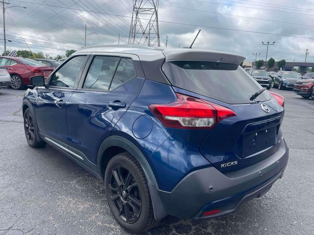 2020 Nissan Kicks SR