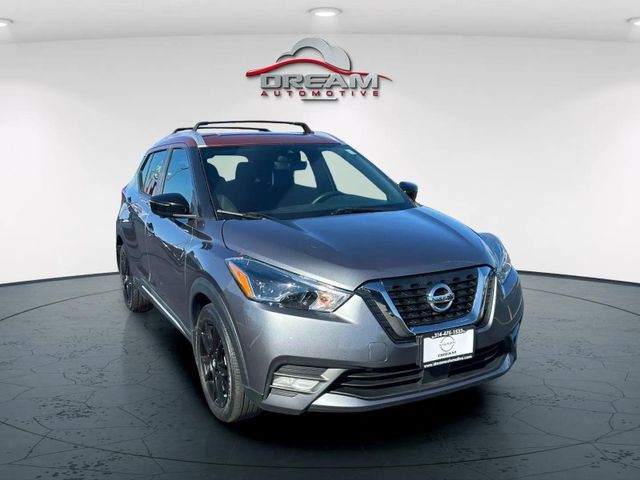 2020 Nissan Kicks SR