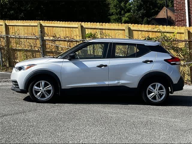 2020 Nissan Kicks S