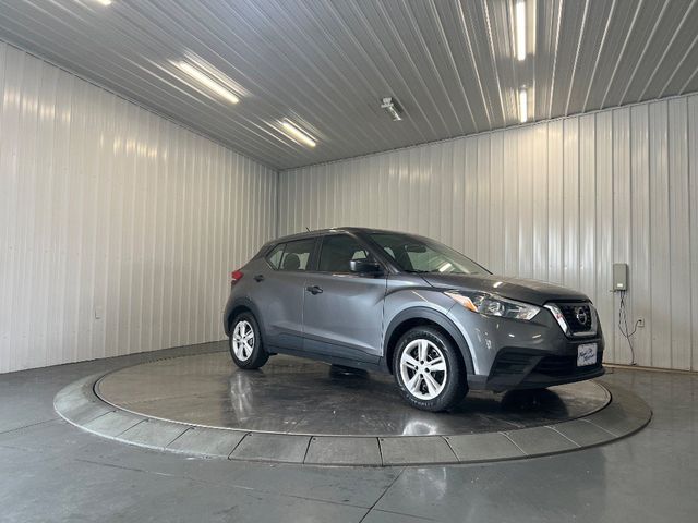 2020 Nissan Kicks S