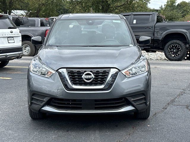 2020 Nissan Kicks S