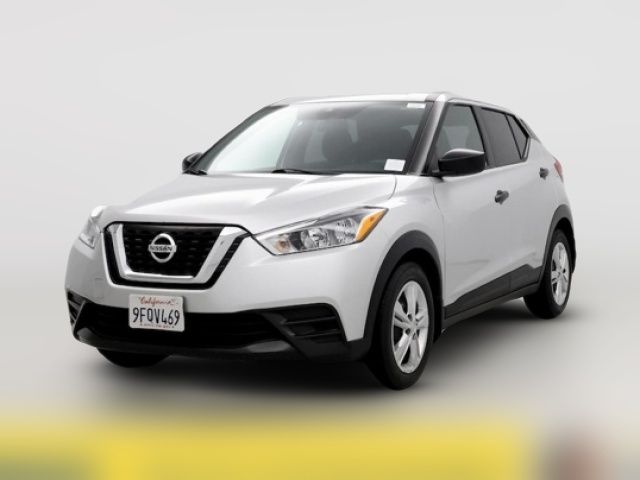 2020 Nissan Kicks S