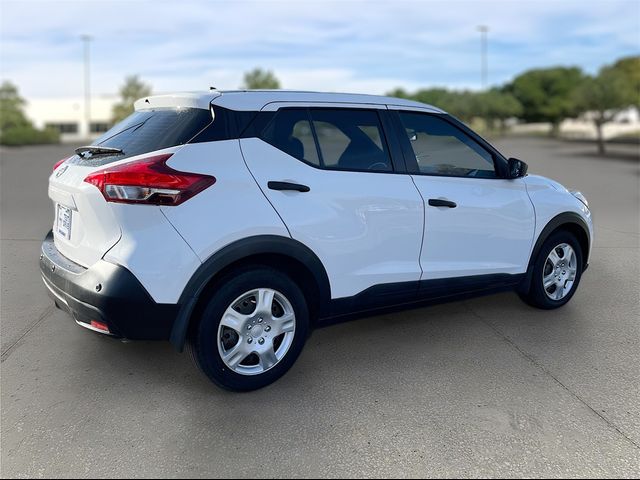 2020 Nissan Kicks S