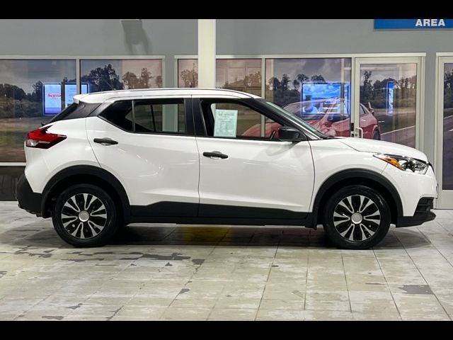 2020 Nissan Kicks S