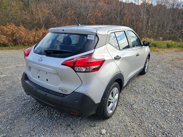 2020 Nissan Kicks S