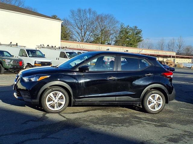 2020 Nissan Kicks S