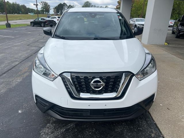 2020 Nissan Kicks S