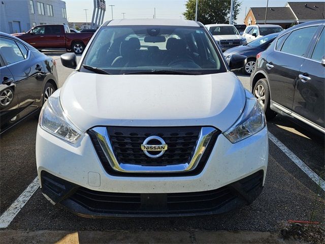 2020 Nissan Kicks S