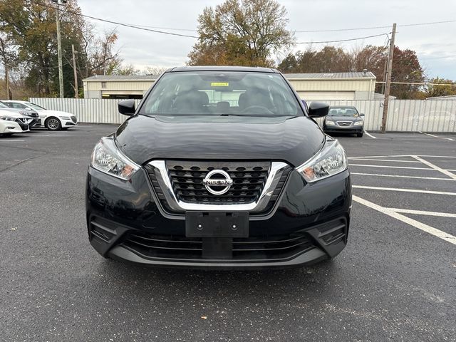 2020 Nissan Kicks S