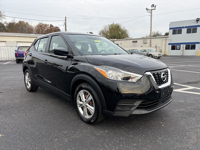 2020 Nissan Kicks S