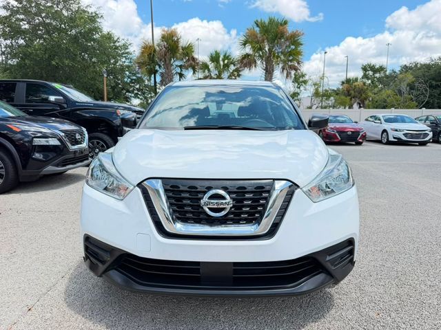 2020 Nissan Kicks S