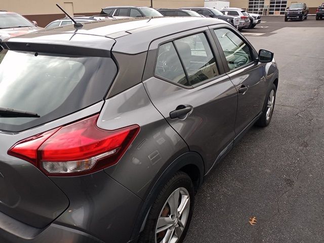 2020 Nissan Kicks S