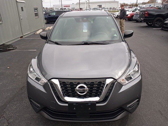 2020 Nissan Kicks S