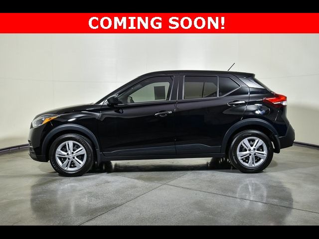 2020 Nissan Kicks S