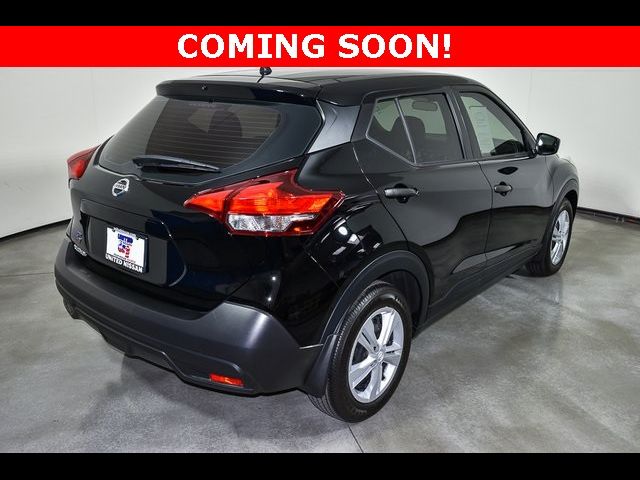 2020 Nissan Kicks S