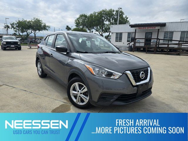 2020 Nissan Kicks S