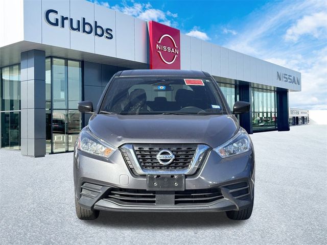 2020 Nissan Kicks S