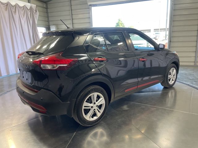 2020 Nissan Kicks S