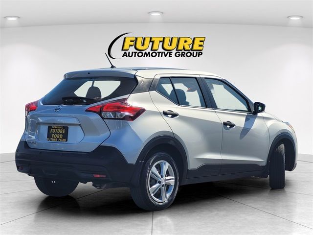 2020 Nissan Kicks S