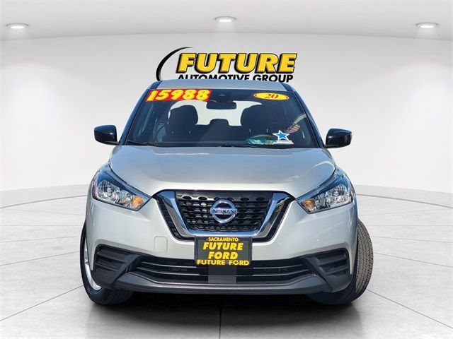2020 Nissan Kicks S