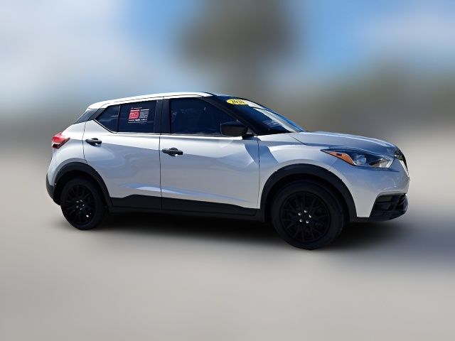 2020 Nissan Kicks S