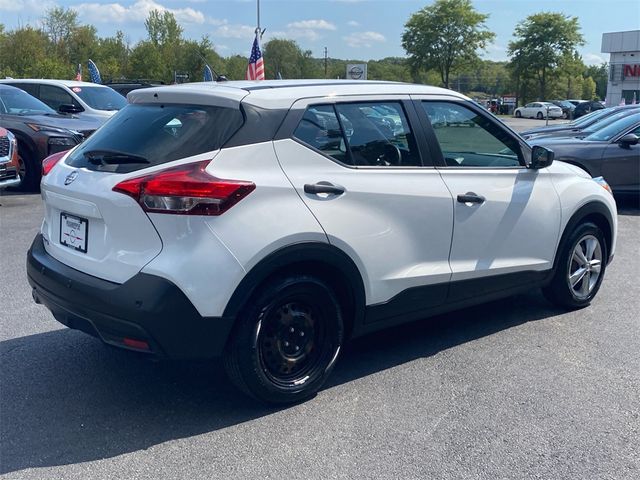 2020 Nissan Kicks S