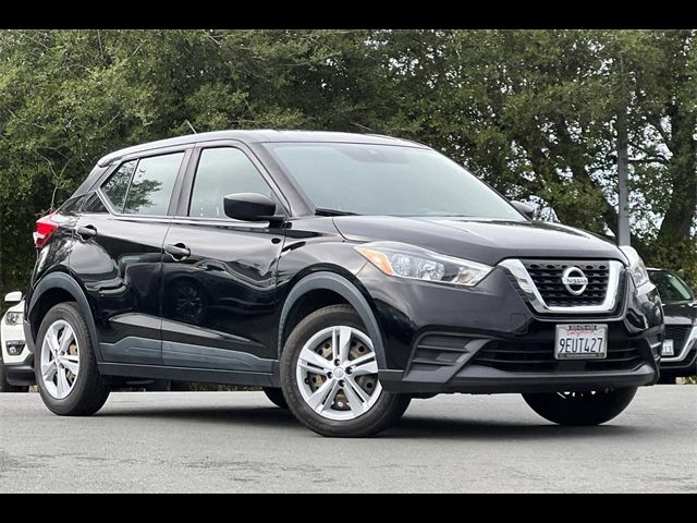 2020 Nissan Kicks S