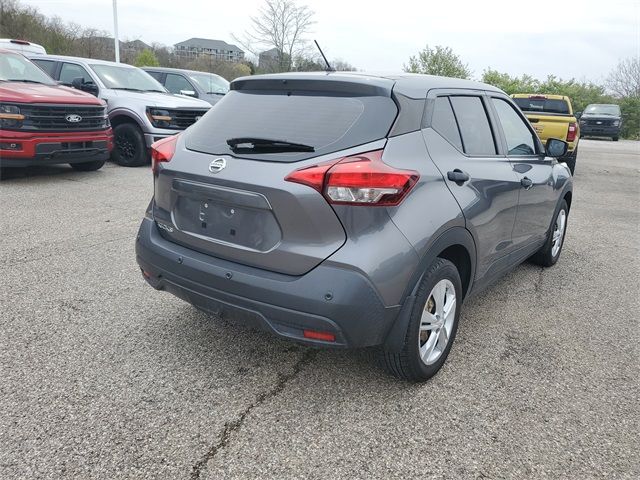2020 Nissan Kicks S