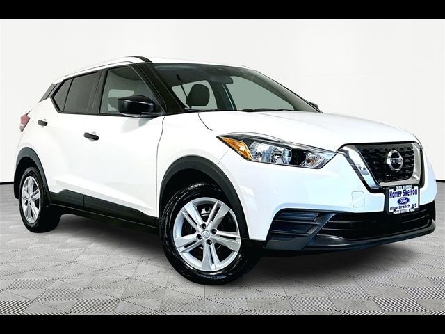 2020 Nissan Kicks S