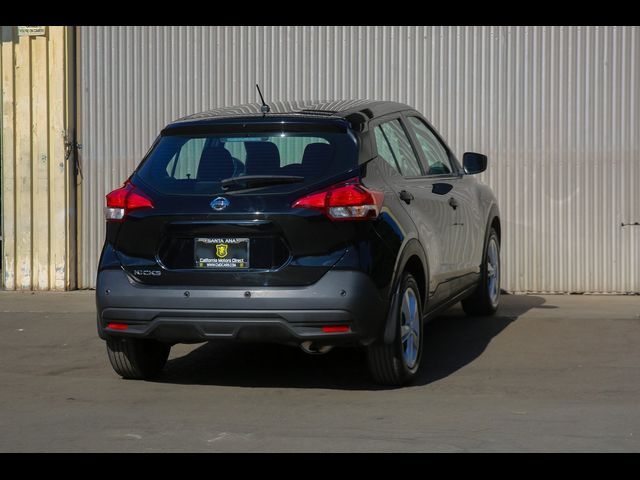 2020 Nissan Kicks S