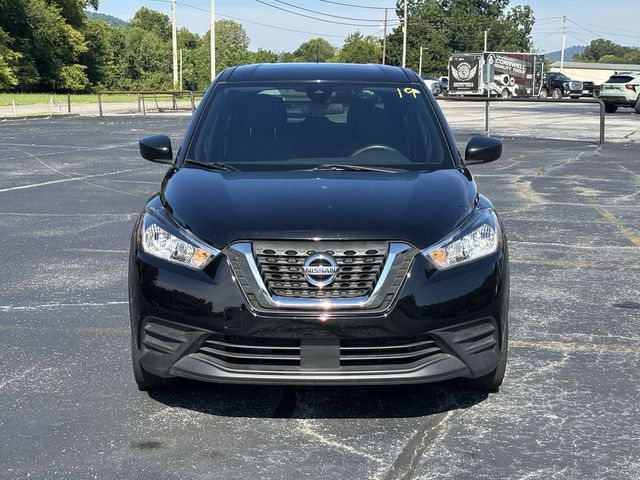 2020 Nissan Kicks S