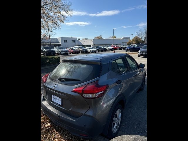 2020 Nissan Kicks S