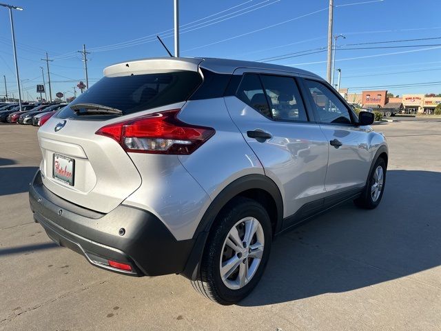 2020 Nissan Kicks S