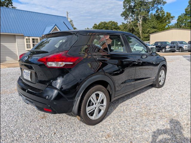 2020 Nissan Kicks S