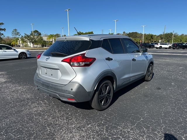 2020 Nissan Kicks S