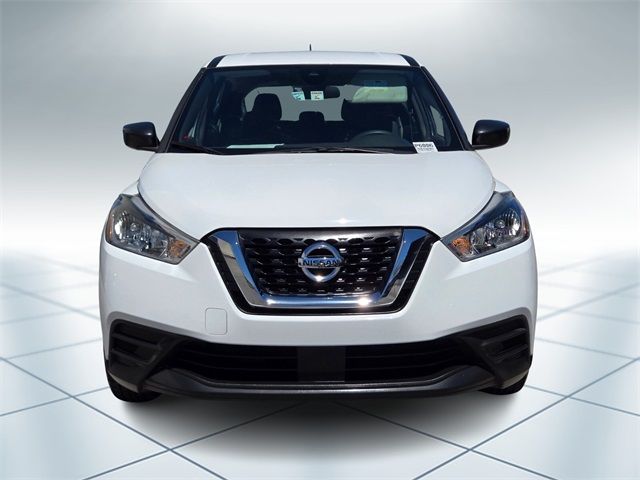 2020 Nissan Kicks S