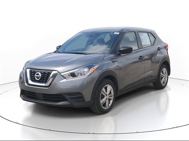 2020 Nissan Kicks S