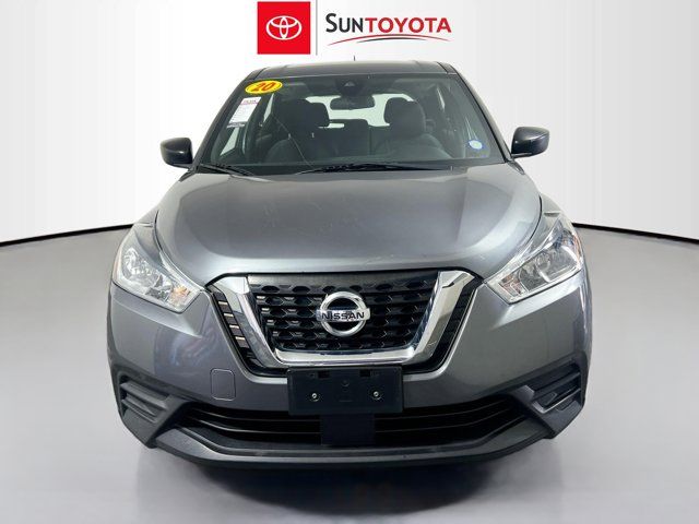 2020 Nissan Kicks S