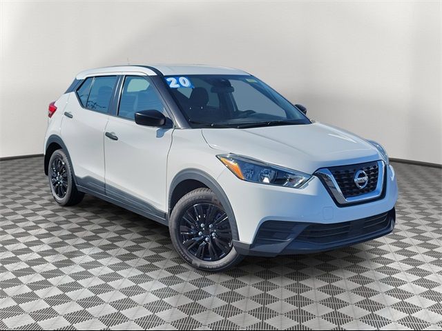 2020 Nissan Kicks S